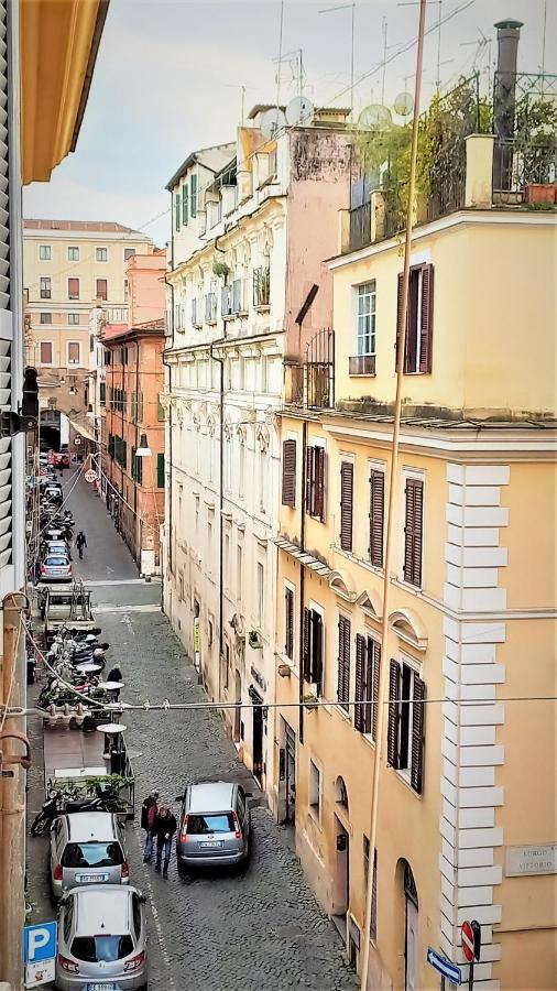 In Borgo Vittorio A Due Passi Da San Pietro Apartment Rom